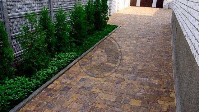 , steinrus, trotuarnaya_plitka, korichnevyy_pestryy, landshaftnyy_dizayn