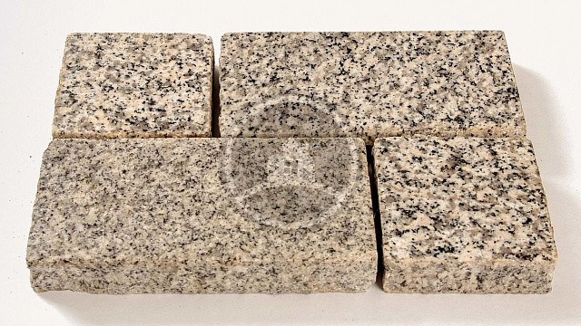 , granitnaya_bruschatka, bezhevyy, landshaftnyy_dizayn