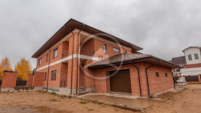 , perel, tandem, oblitsovochnyy_kirpich, tsvetnye_kladochnye_smesi, bavarskaya_kladka, bezhevyy, dom