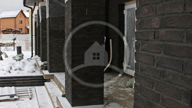 , perel, tandem, oblitsovochnyy_kirpich, tsvetnye_kladochnye_smesi, bavarskaya_kladka, chernyy, dom