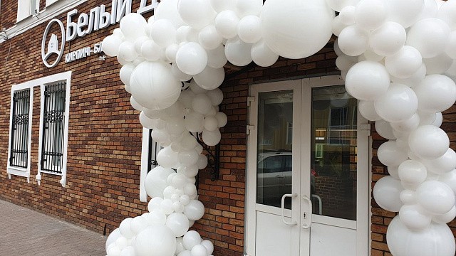 , perel, tandem, oblitsovochnyy_kirpich, tsvetnye_kladochnye_smesi, bavarskaya_kladka, belyy, vkhodnaya_gruppa