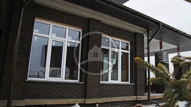 , perel, tandem, oblitsovochnyy_kirpich, tsvetnye_kladochnye_smesi, bavarskaya_kladka, chernyy, dom