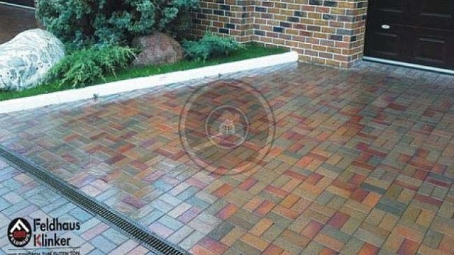 , trotuarnaya_plitka, krasnyy_fleshing