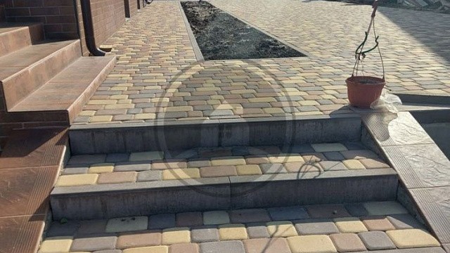 , steinrus, trotuarnaya_plitka, zheltyy, korichnevyy, vkhodnaya_gruppa