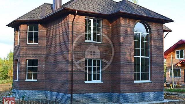 , qbrick, kchkz, shinglas, vodostochnye_sistemy, myagkaya_cherepitsa, oblitsovochnyy_kirpich, tsvetnye_kladochnye_smesi, shokoladnyy, dom