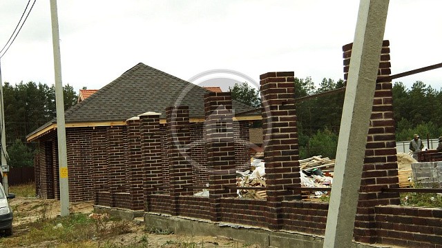 , perel, tandem, oblitsovochnyy_kirpich, tsvetnye_kladochnye_smesi, bavarskaya_kladka, belyy, lastochka_kp, zabor