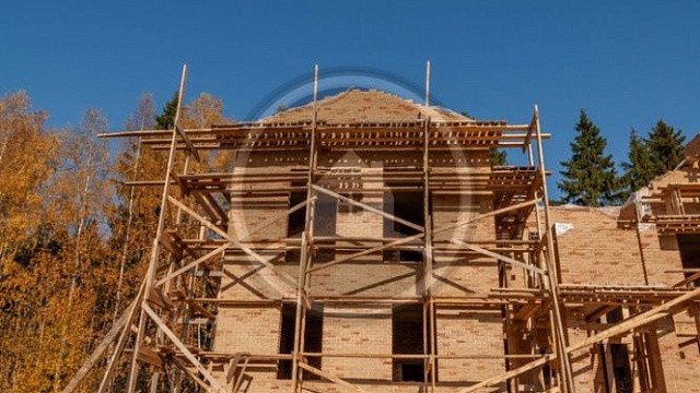 , perel, tandem, oblitsovochnyy_kirpich, tsvetnye_kladochnye_smesi, bavarskaya_kladka, belyy, dom