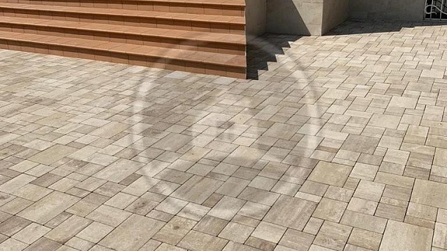 , steingot, trotuarnaya_plitka, travertin, vkhodnaya_gruppa, landshaftnyy_dizayn