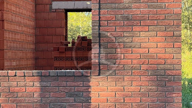 , tandem, oblitsovochnyy_kirpich, tsvetnye_kladochnye_smesi, bordovyy, knyazkoy_pochinok, dom