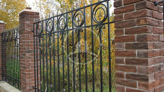 , poritep, tandem, oblitsovochnyy_kirpich, tsvetnye_kladochnye_smesi, bavarskaya_kladka, belyy, zabor