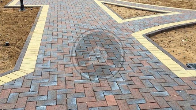 , trotuarnaya_plitka, krasnyy_miks, landshaftnyy_dizayn