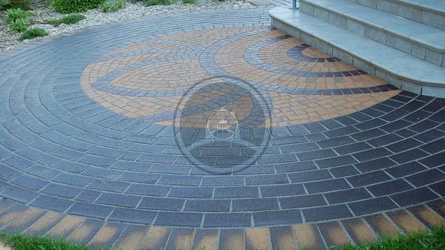 , trotuarnaya_plitka, bordovyy, landshaftnyy_dizayn