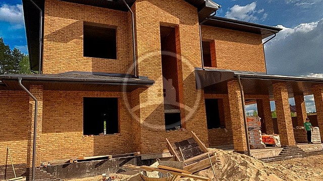 , perel, tandem, oblitsovochnyy_kirpich, tsvetnye_kladochnye_smesi, bezhevyy, korichnevo_krasnyy, krasno_korichnevyy, dom