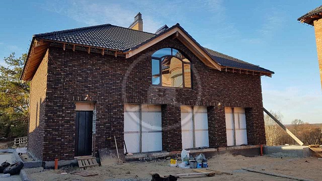 , tandem, oblitsovochnyy_kirpich, korichnevyy, dom