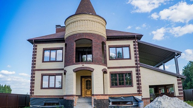 , grand_line, perel, qbrick, terex, tandem, vodostochnye_sistemy, oblitsovochnyy_kirpich, sofity, tsvetnye_kladochnye_smesi, bavarskaya_kladka, belyy, dom