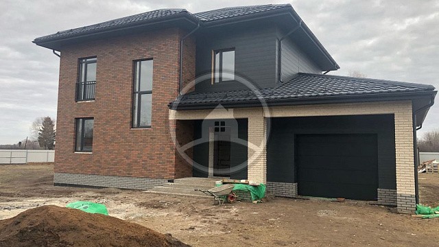 , grand_line, perel, qbrick, krasnaya_gvardiya, vodostochnye_sistemy, metallocherepitsa, oblitsovochnyy_kirpich, sofity, tsvetnye_kladochnye_smesi, bavarskaya_kladka, belyy, chernyy, dom