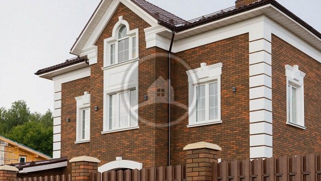 , braer, grand_line, perel, zabory_i_vorota, oblitsovochnyy_kirpich, tsvetnye_kladochnye_smesi, bavarskaya_kladka, vkhodnaya_gruppa, dom, zabor