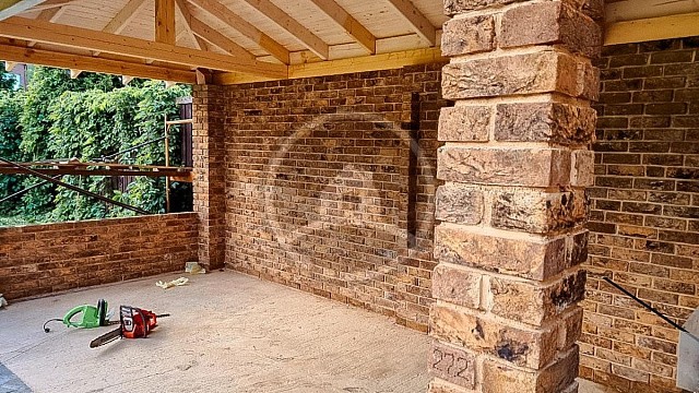 , perel, tandem, oblitsovochnyy_kirpich, tsvetnye_kladochnye_smesi, bezhevyy, korichnevo_krasnyy, krasno_korichnevyy, besedka