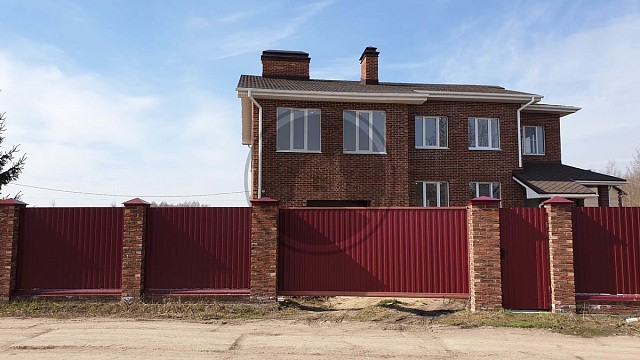 , perel, tandem, oblitsovochnyy_kirpich, tsvetnye_kladochnye_smesi, bavarskaya_kladka, belyy, dom, zabor