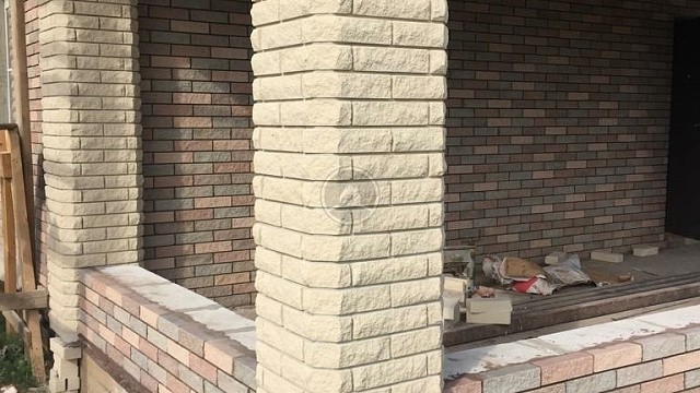 , qbrick, oblitsovochnyy_kirpich, gorchichnyy, dom