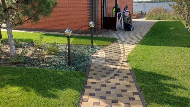 , steinrus, trotuarnaya_plitka, zheltyy, korichnevyy, vkhodnaya_gruppa