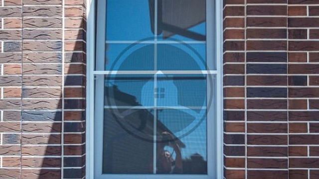 , slavyanskiy_kirpich, oblitsovochnyy_kirpich, bavarskaya_kladka, korichnevyy, dom, zona_otdykha, kladka