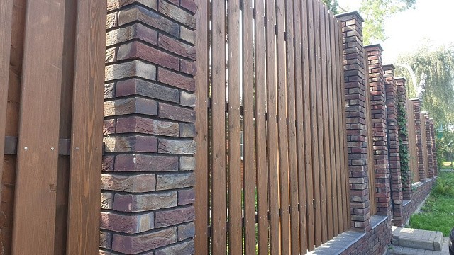 , tandem, oblitsovochnyy_kirpich, bavarskaya_kladka, zabor