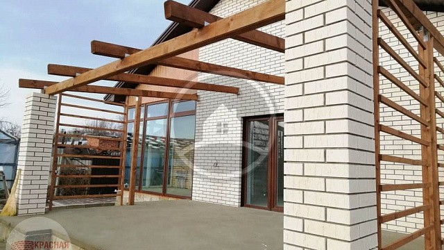 , krasnaya_gvardiya, oblitsovochnyy_kirpich, belyy, vkhodnaya_gruppa