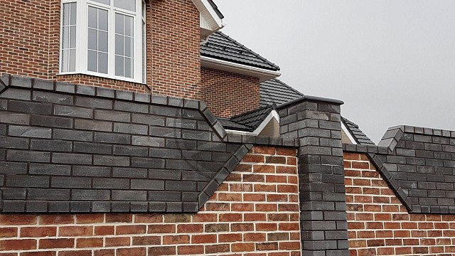 , perel, qbrick, wienerberger, oblitsovochnyy_kirpich, tsvetnye_kladochnye_smesi, belyy, krasnyy, chernyy, dom, zabor