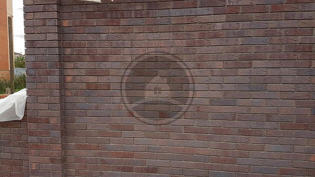 , perel, slavyanskiy_kirpich, oblitsovochnyy_kirpich, tsvetnye_kladochnye_smesi, shokoladnyy, zabor