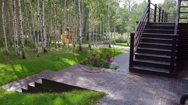 , trotuarnaya_plitka, bordovyy, landshaftnyy_dizayn